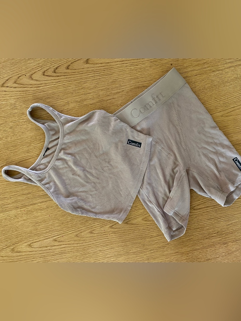 Comfrt Crop Ribbed Set - Picture 9 of 10